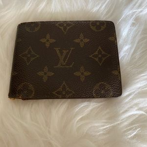 Louis Vuitton Bifold Wallet